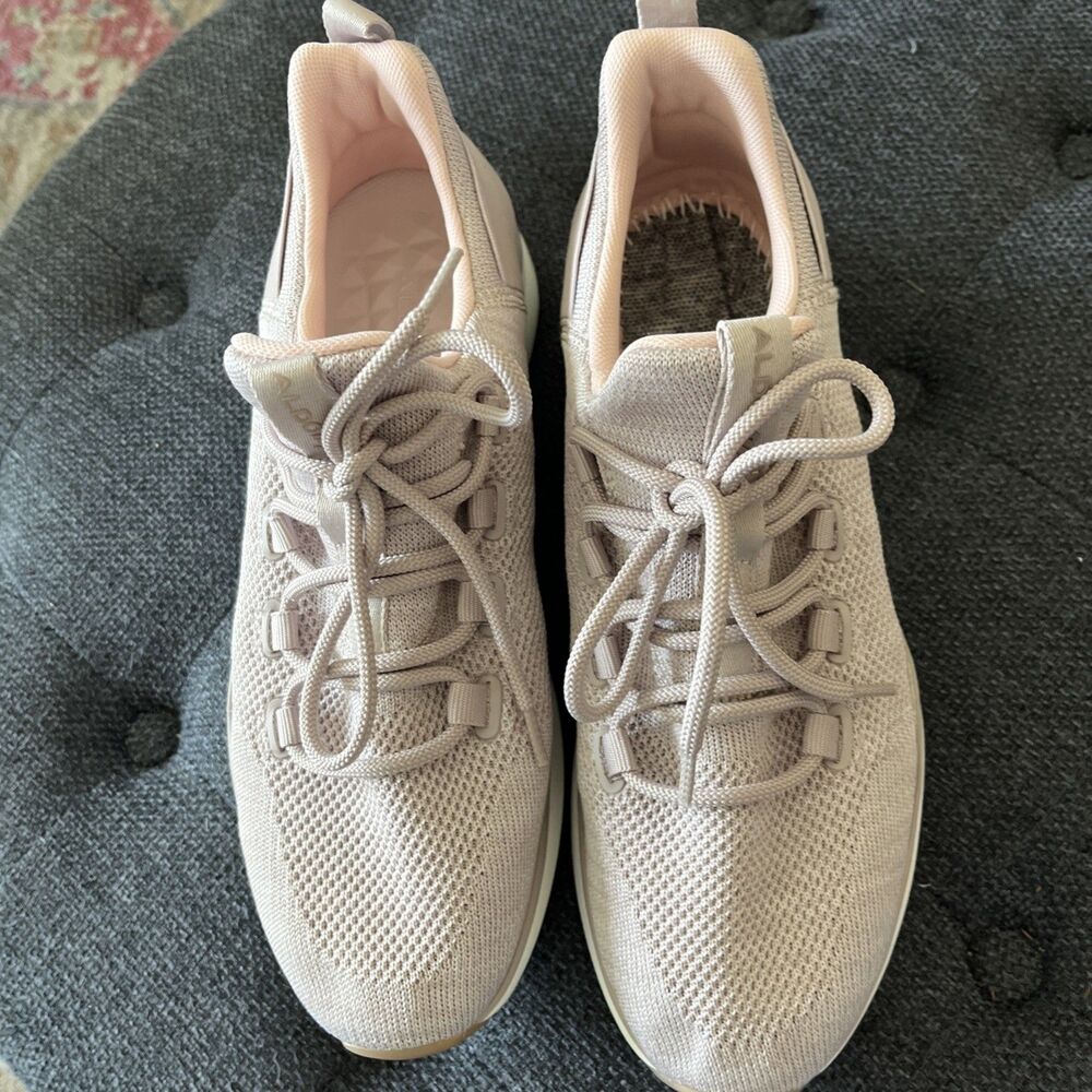 Aldo MX 2A Sneaker Shoes Knit Uppers Women's Light Pink 57747084 SZ 9